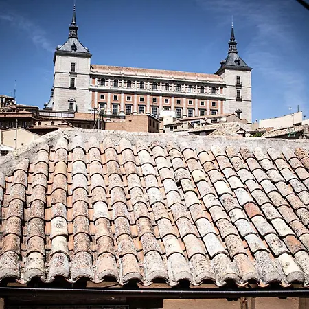 Atico Con Vistas טולדו